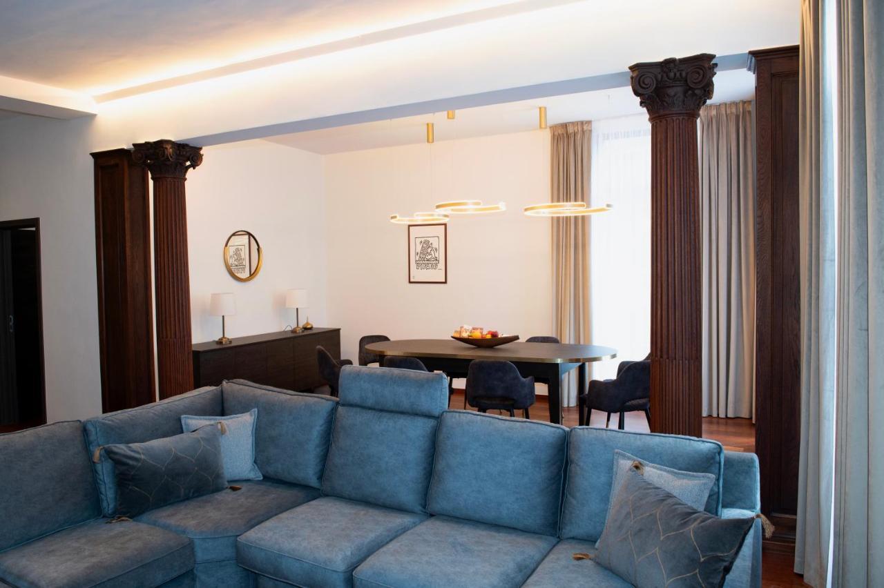 Botanique Suites Airbnb, Antwerp Exterior photo