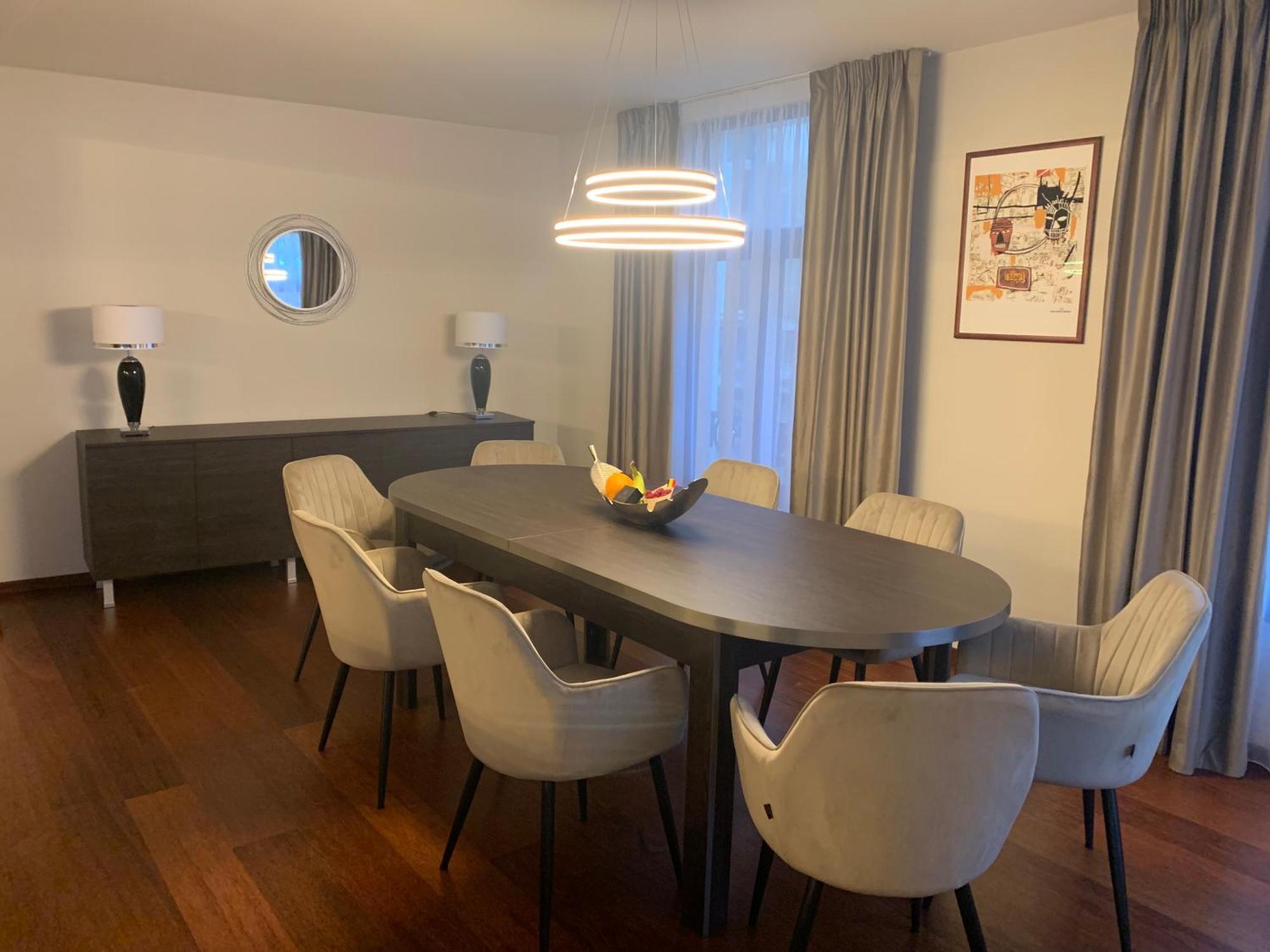 Botanique Suites Airbnb, Antwerp Exterior photo